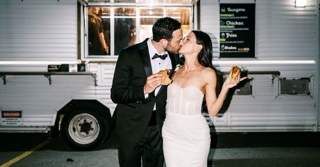 28 Late-Evening Wedding ceremony Snacks to Serve on the Dance Flooring