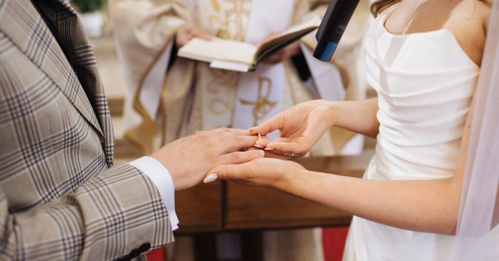 27 Bible Verses for Marriage Vows and Ceremony Readings